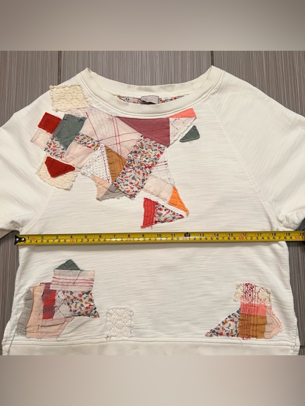 Anthropologie Postmark Boho Patchwork Quilted Boxy Sweatshirt Top S - Picture 13 of 15